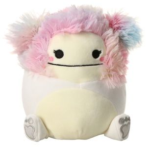NWT Squishmallows Zaylee the Bigfoot 7 Inch Plush
